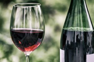 in cat timp fermenteaza vinul